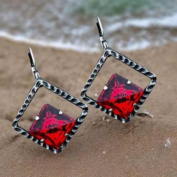 Handcrafted earrings with Swarovski crystal - Picture 2 of 6